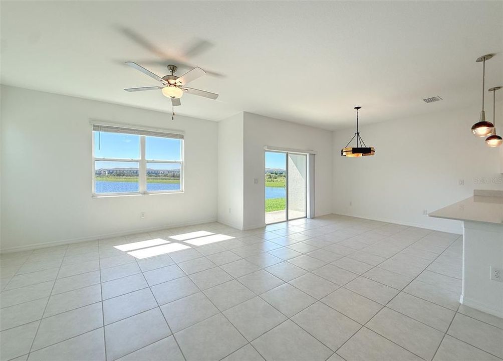 For Sale: $325,000 (3 beds, 2 baths, 1801 Square Feet)