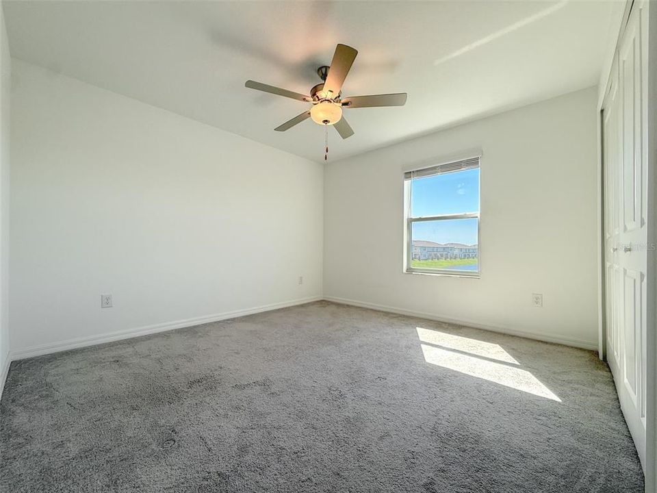 For Sale: $325,000 (3 beds, 2 baths, 1801 Square Feet)