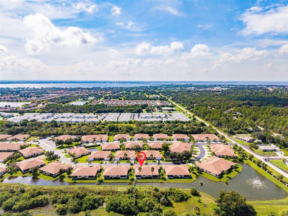 На продажу: $239,900 (2 спален, 2 ванн, 1473 Квадратных фут)