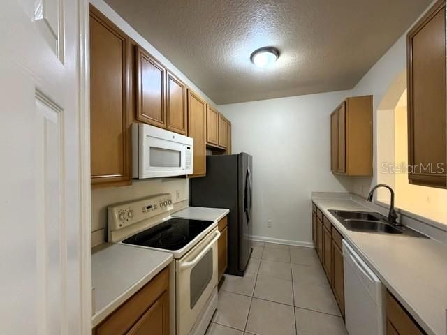 For Sale: $202,500 (3 beds, 2 baths, 1408 Square Feet)
