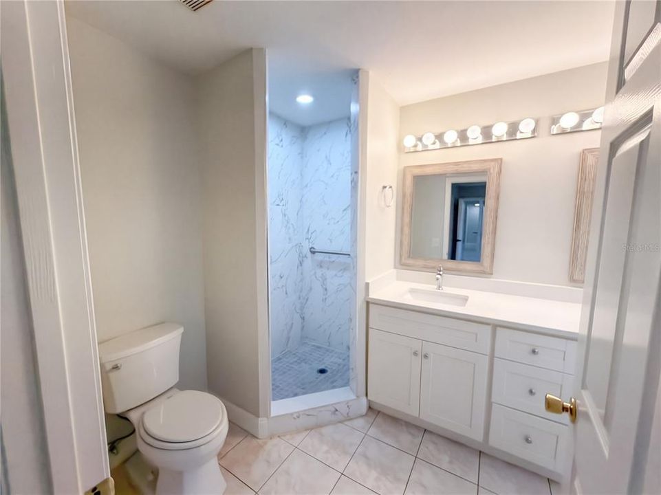 Active With Contract: $301,000 (3 beds, 2 baths, 1482 Square Feet)