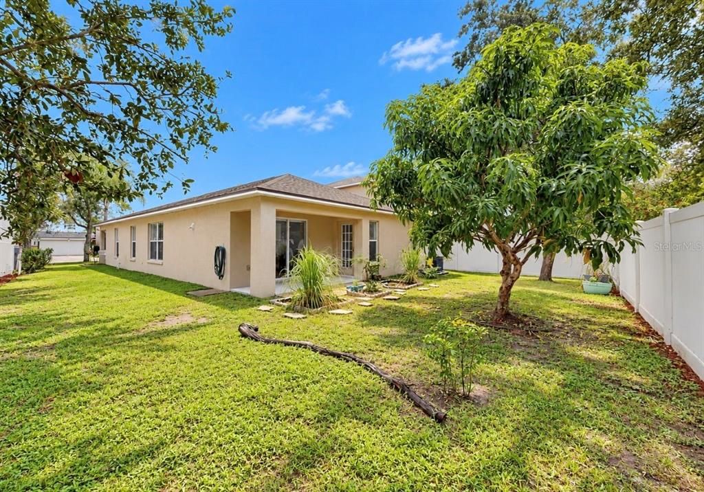 На продажу: $275,000 (3 спален, 2 ванн, 1338 Квадратных фут)