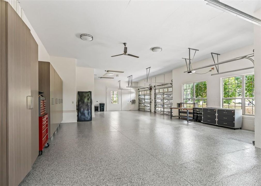 En Venta: $3,100,000 (5 camas, 4 baños, 6070 Pies cuadrados)