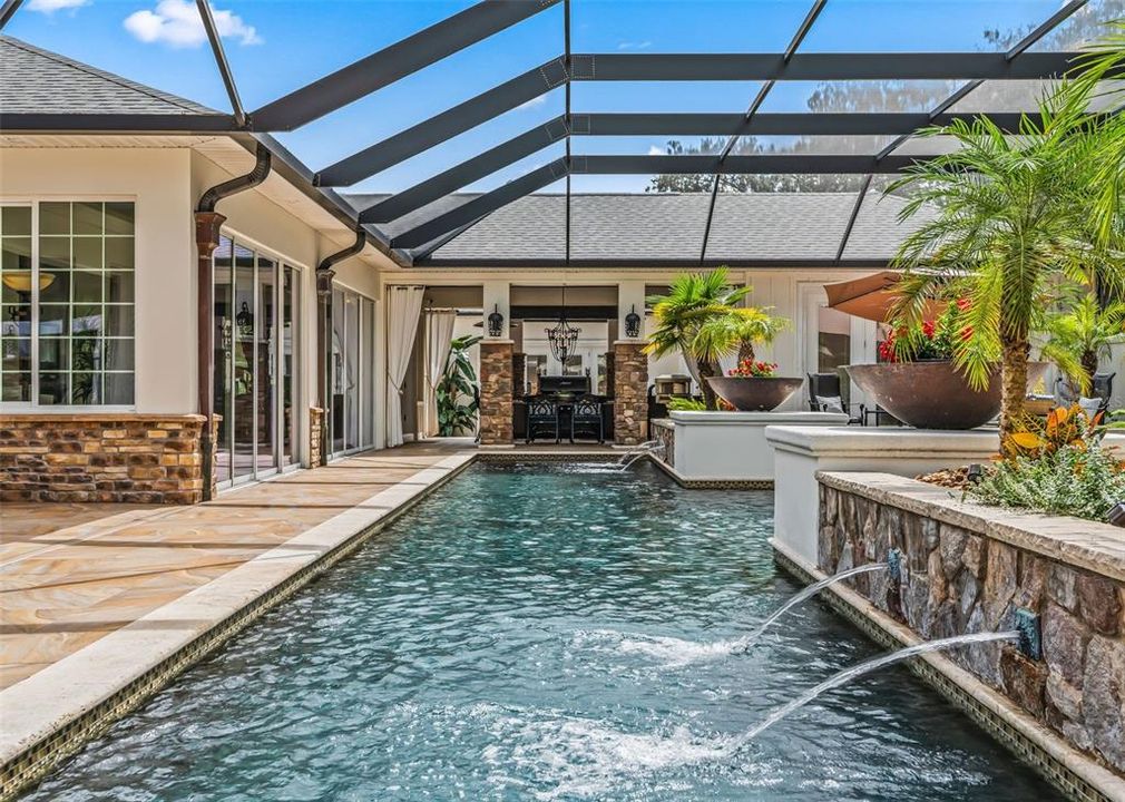 En Venta: $3,100,000 (5 camas, 4 baños, 6070 Pies cuadrados)