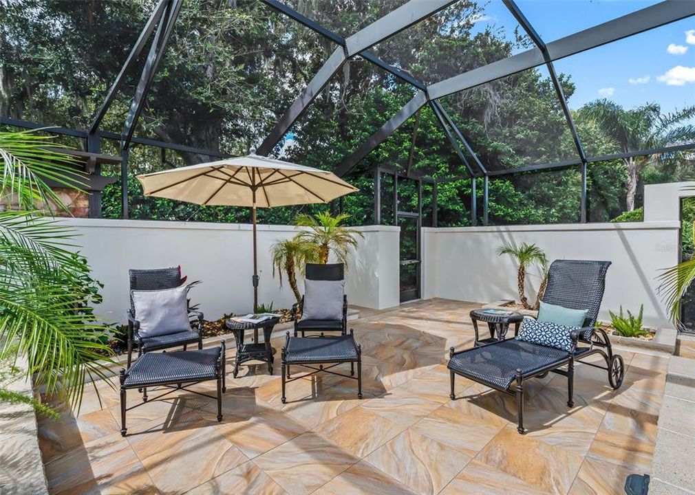En Venta: $3,100,000 (5 camas, 4 baños, 6070 Pies cuadrados)