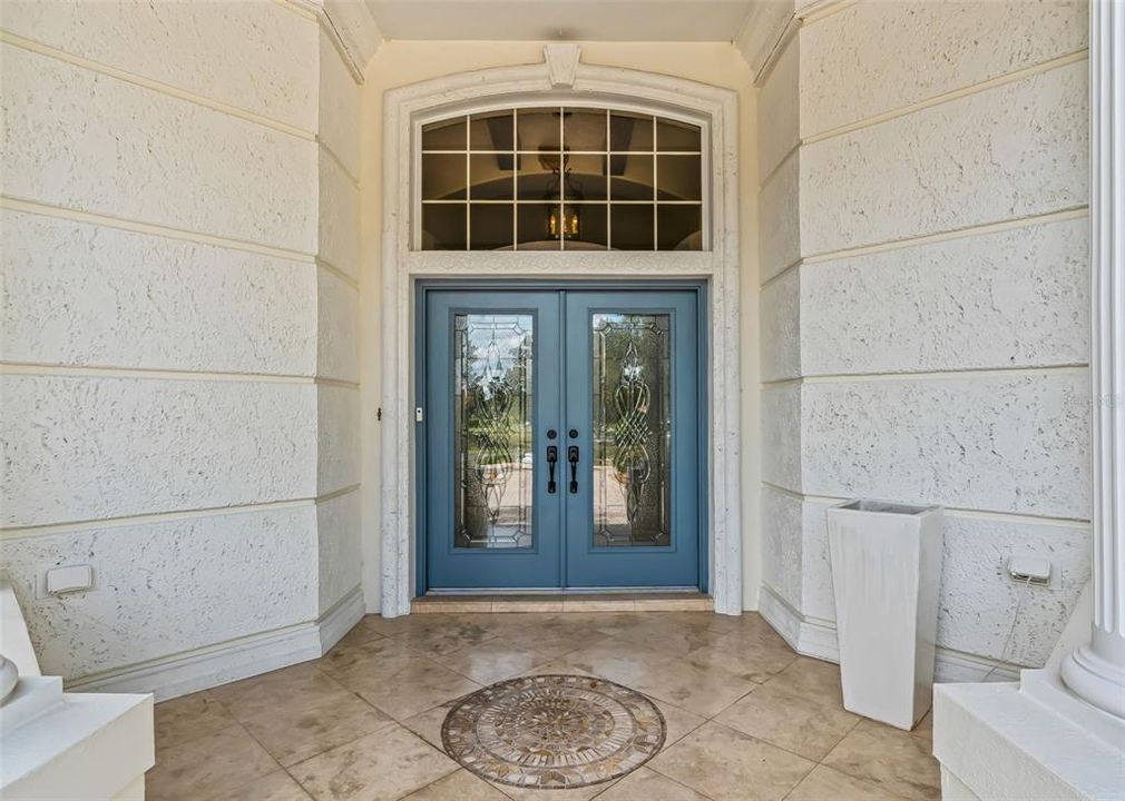 En Venta: $3,100,000 (5 camas, 4 baños, 6070 Pies cuadrados)