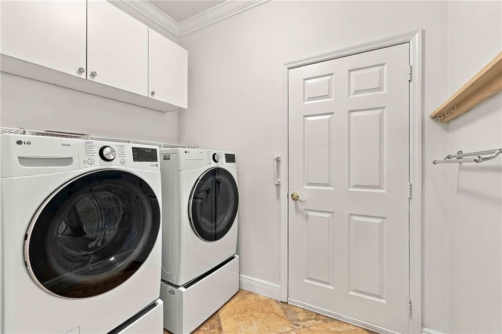 En Venta: $329,000 (2 camas, 2 baños, 1576 Pies cuadrados)