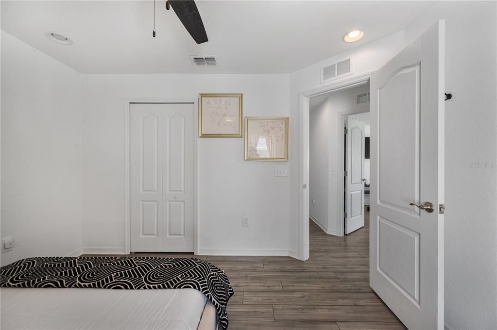 For Sale: $411,000 (4 beds, 2 baths, 1940 Square Feet)
