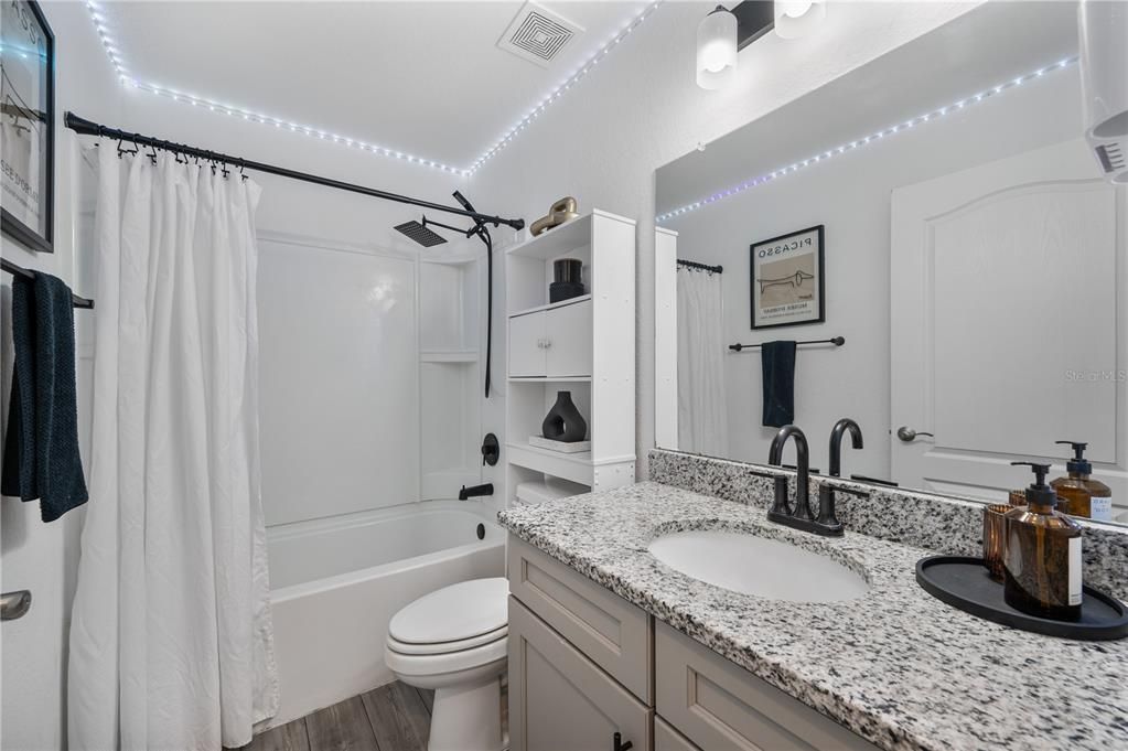 For Sale: $411,000 (4 beds, 2 baths, 1940 Square Feet)