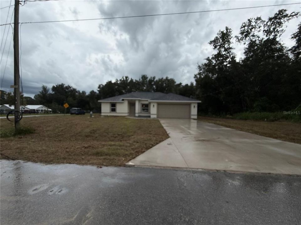 For Sale: $239,900 (3 beds, 2 baths, 1380 Square Feet)