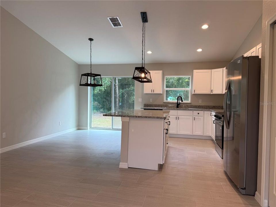 For Sale: $239,900 (3 beds, 2 baths, 1380 Square Feet)