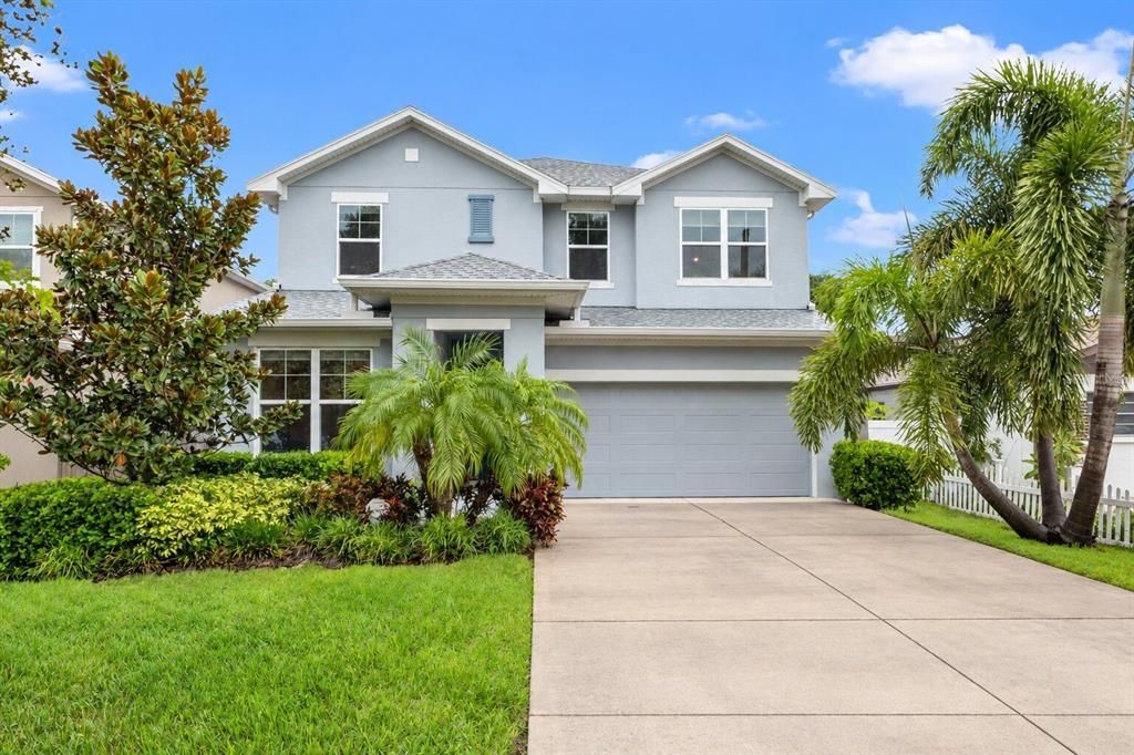 For Sale: $950,000 (4 beds, 3 baths, 2687 Square Feet)