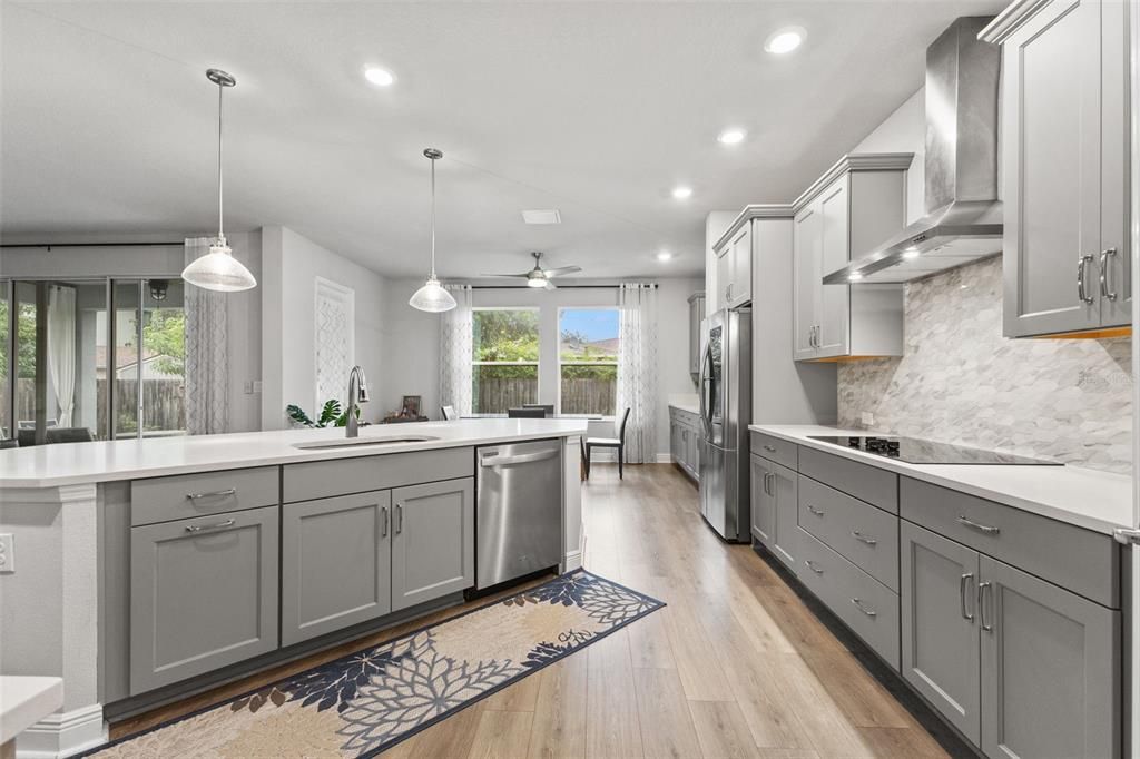 For Sale: $950,000 (4 beds, 3 baths, 2687 Square Feet)