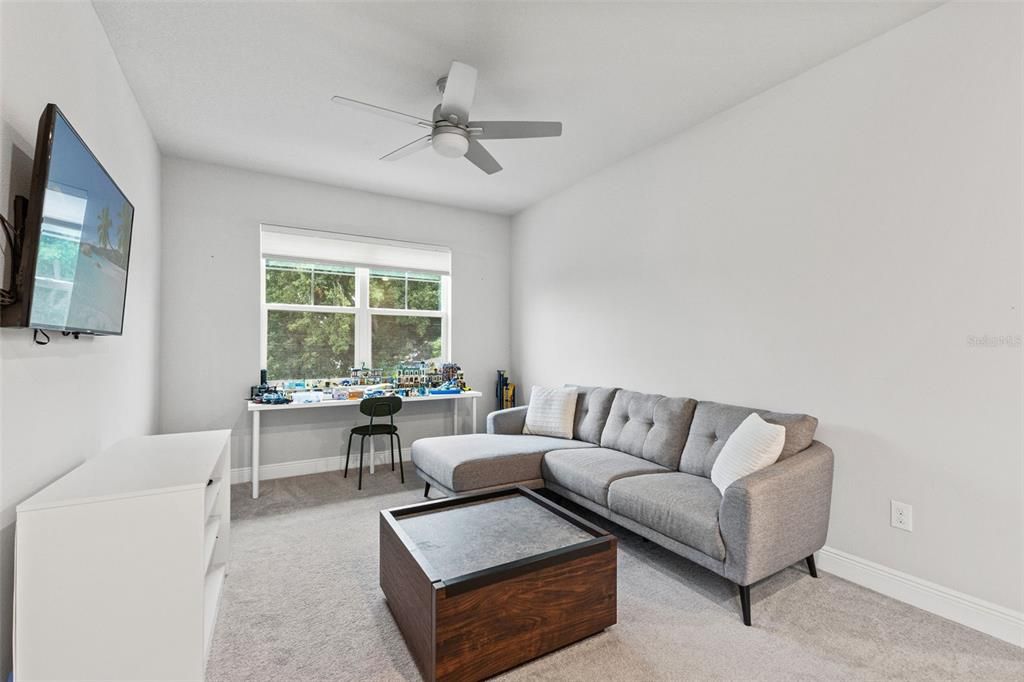For Sale: $950,000 (4 beds, 3 baths, 2687 Square Feet)