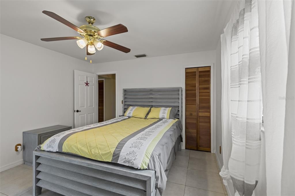 Active With Contract: $750,000 (4 beds, 3 baths, 3982 Square Feet)