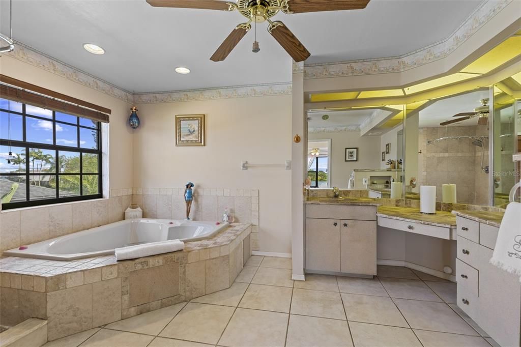 Active With Contract: $750,000 (4 beds, 3 baths, 3982 Square Feet)
