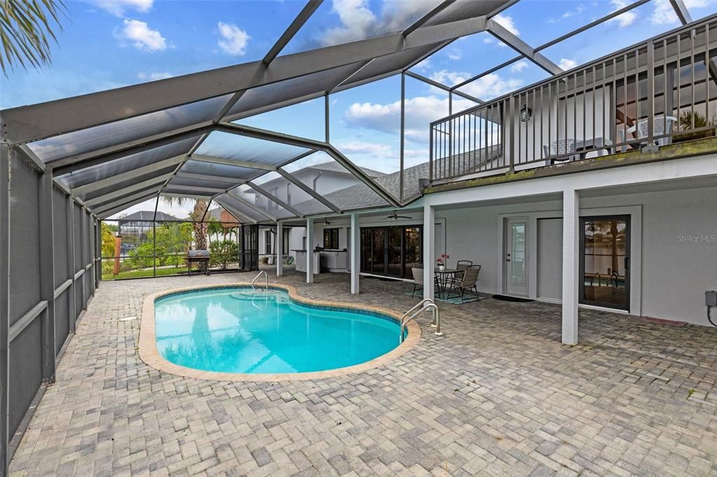 Active With Contract: $750,000 (4 beds, 3 baths, 3982 Square Feet)