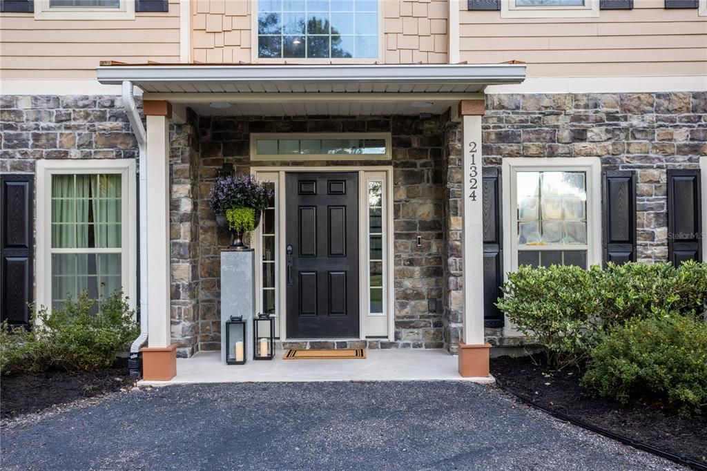 For Sale: $779,000 (4 beds, 3 baths, 4488 Square Feet)