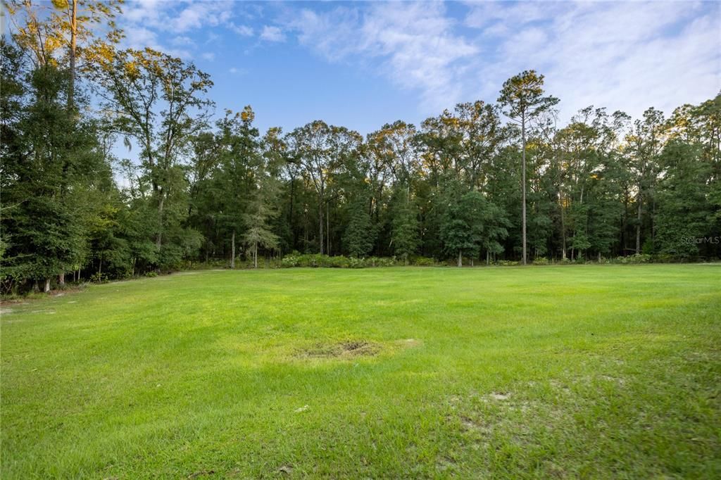 For Sale: $779,000 (4 beds, 3 baths, 4488 Square Feet)