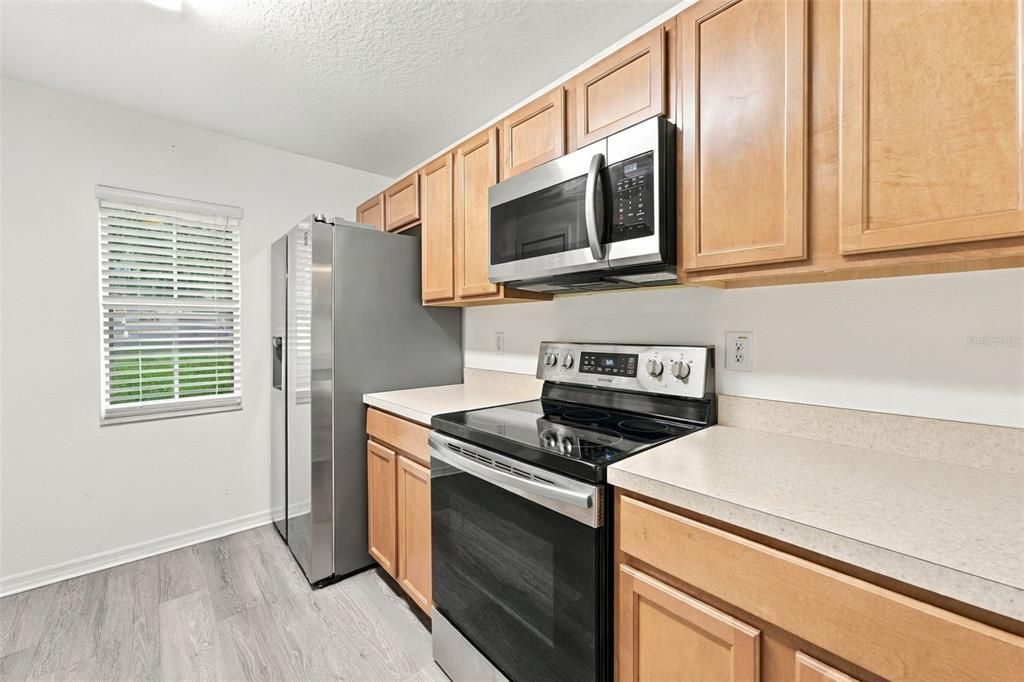 For Sale: $179,900 (3 beds, 2 baths, 1363 Square Feet)