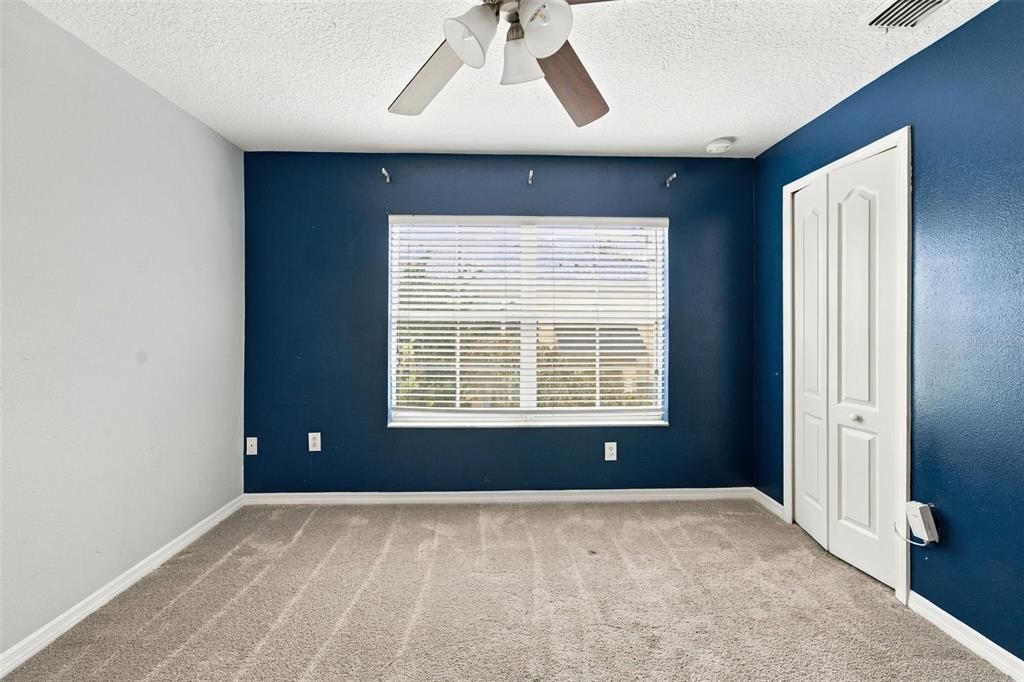 For Sale: $179,900 (3 beds, 2 baths, 1363 Square Feet)