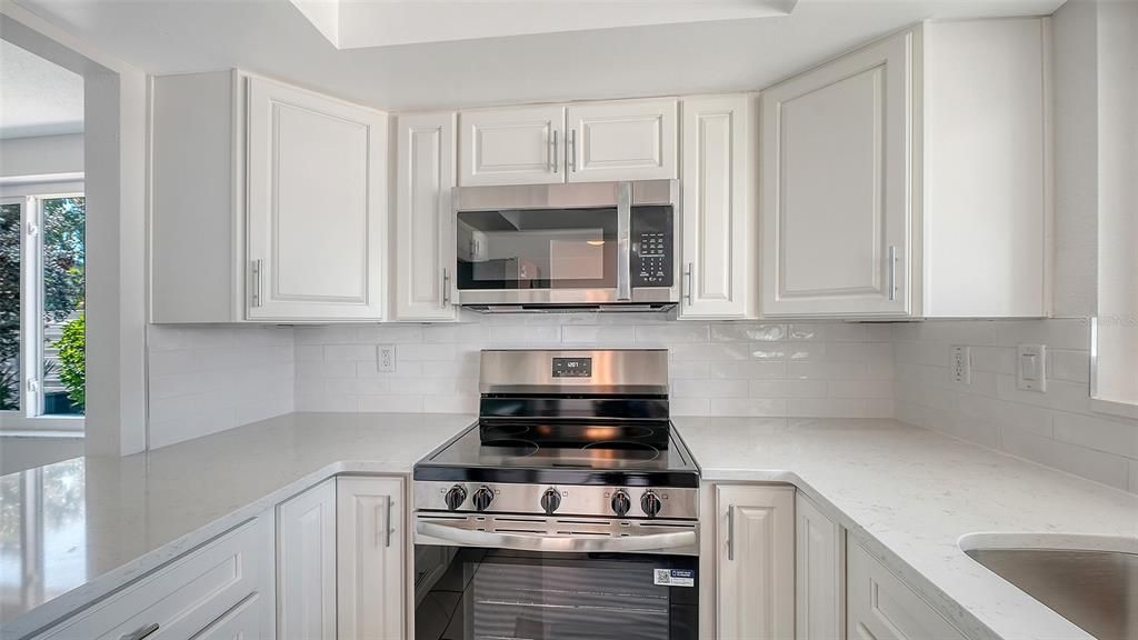 En Venta: $425,000 (2 camas, 2 baños, 1326 Pies cuadrados)