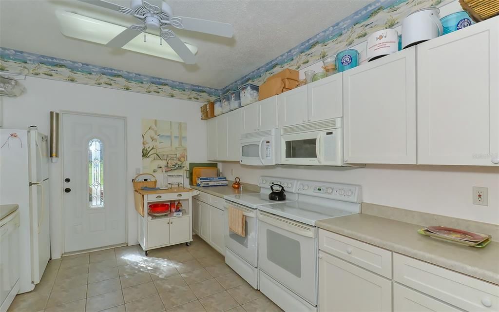 En Venta: $425,000 (2 camas, 2 baños, 1326 Pies cuadrados)