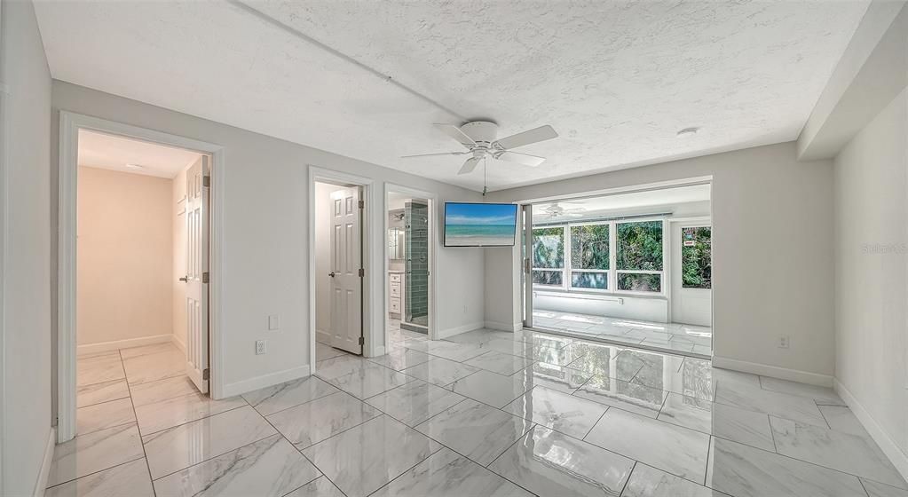 En Venta: $425,000 (2 camas, 2 baños, 1326 Pies cuadrados)
