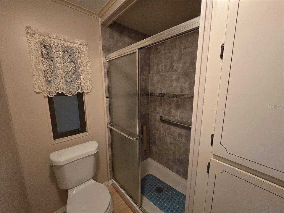 На продажу: $155,000 (2 спален, 2 ванн, 1488 Квадратных фут)