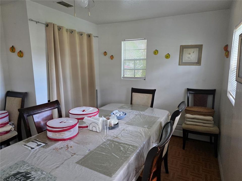 For Sale: $424,900 (5 beds, 3 baths, 2227 Square Feet)
