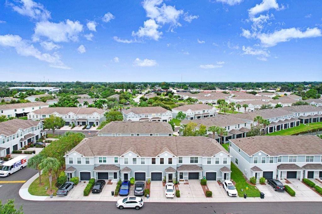 En Venta: $339,900 (3 camas, 2 baños, 1420 Pies cuadrados)