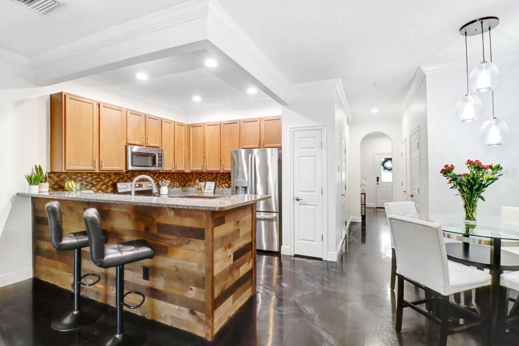 En Venta: $339,900 (3 camas, 2 baños, 1420 Pies cuadrados)