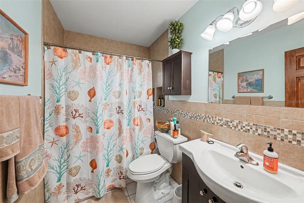 En Venta: $550,000 (2 camas, 2 baños, 1457 Pies cuadrados)