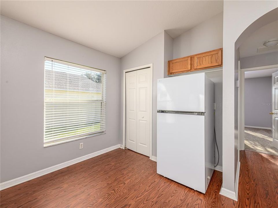 В аренду: $1,950 (3 спален, 2 ванн, 1350 Квадратных фут)