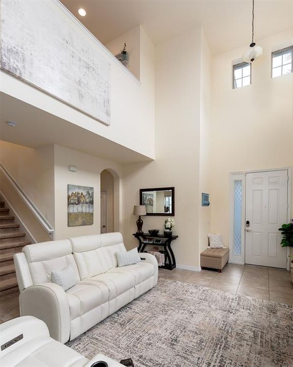For Sale: $517,900 (4 beds, 2 baths, 2200 Square Feet)