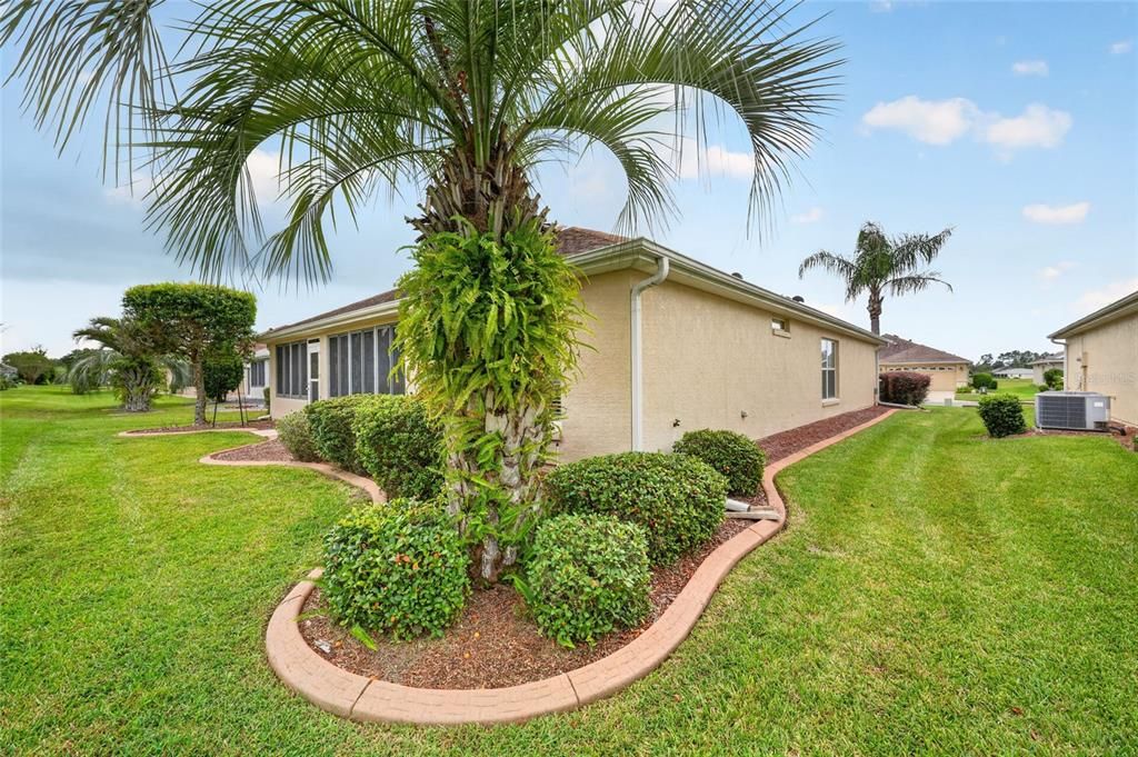 For Sale: $295,000 (3 beds, 2 baths, 1720 Square Feet)