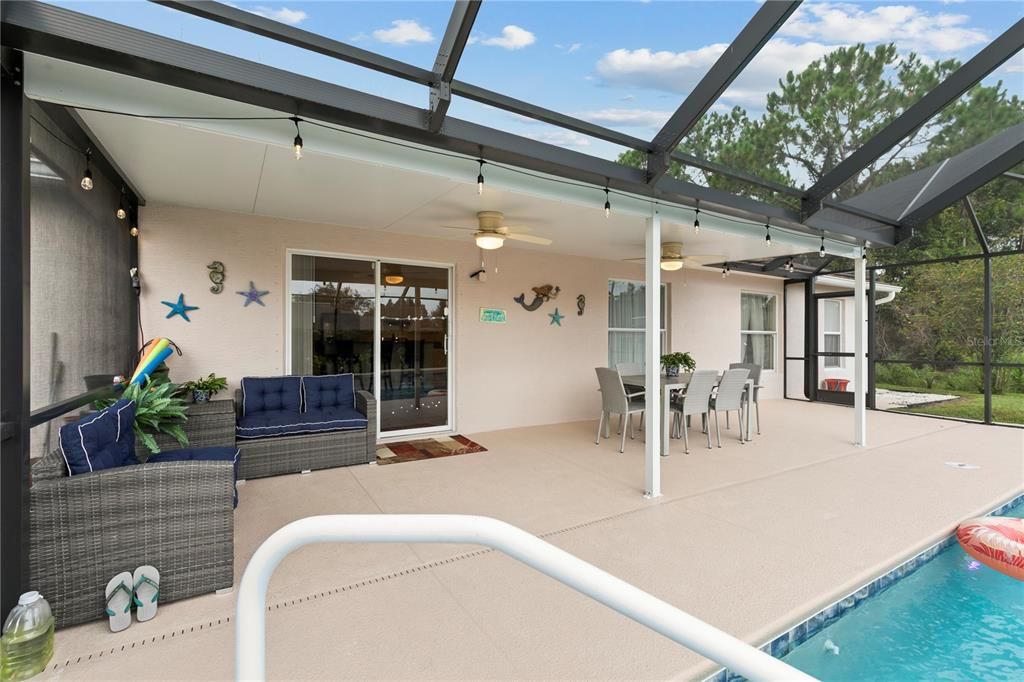 En Venta: $499,900 (3 camas, 2 baños, 2020 Pies cuadrados)