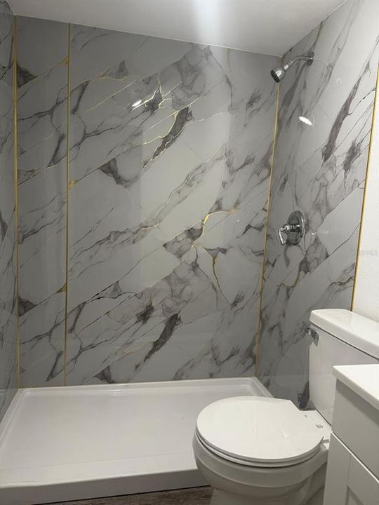 En Venta: $180,000 (3 camas, 2 baños, 1104 Pies cuadrados)