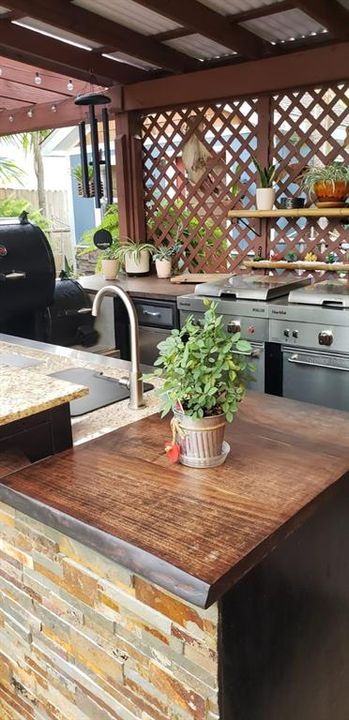 En Venta: $450,000 (3 camas, 2 baños, 1618 Pies cuadrados)