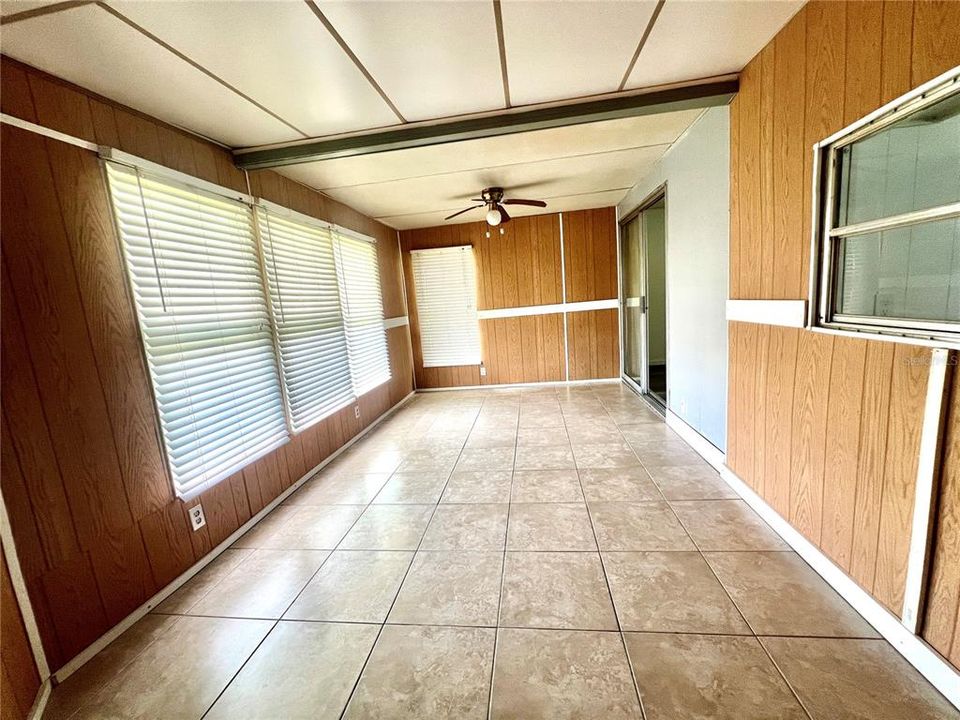 For Sale: $89,000 (2 beds, 2 baths, 1110 Square Feet)