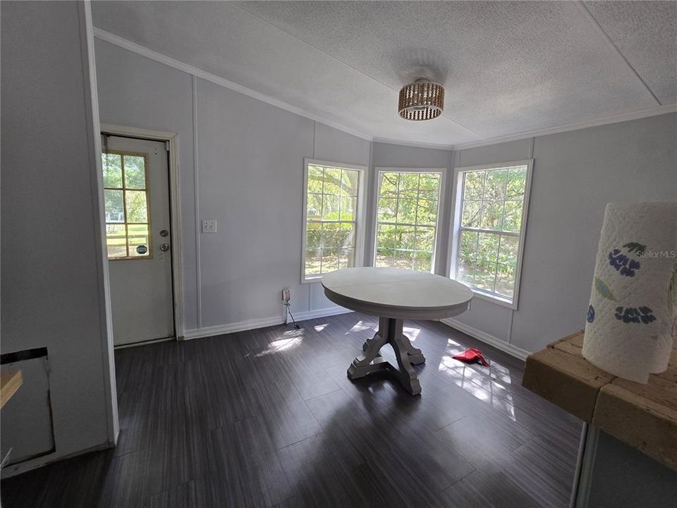 En Venta: $349,900 (3 camas, 2 baños, 1292 Pies cuadrados)