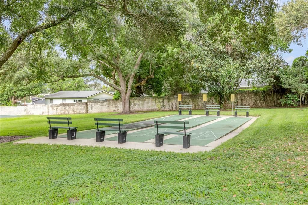 For Sale: $285,000 (2 beds, 2 baths, 1638 Square Feet)