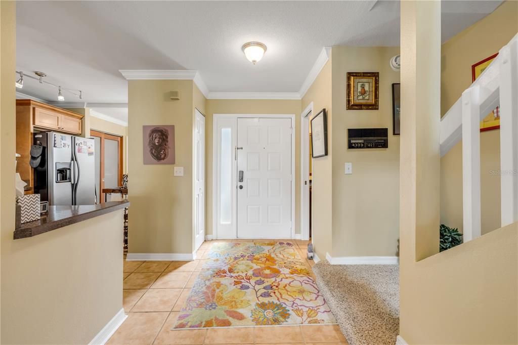 For Sale: $285,000 (2 beds, 2 baths, 1638 Square Feet)