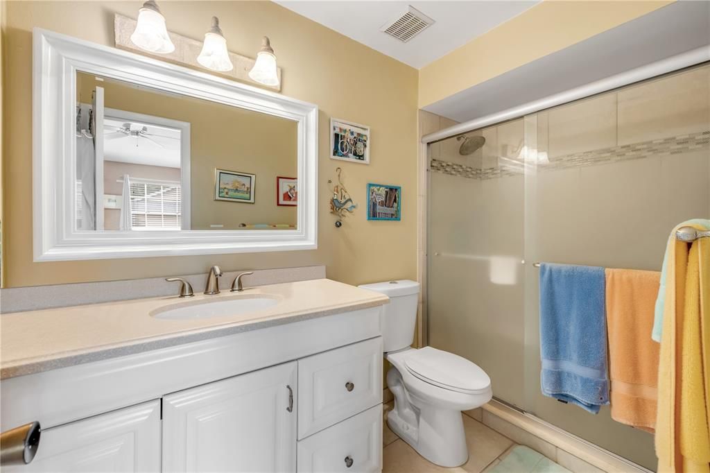 For Sale: $285,000 (2 beds, 2 baths, 1638 Square Feet)