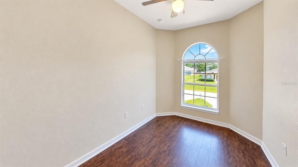 For Rent: $1,675 (3 beds, 2 baths, 1520 Square Feet)