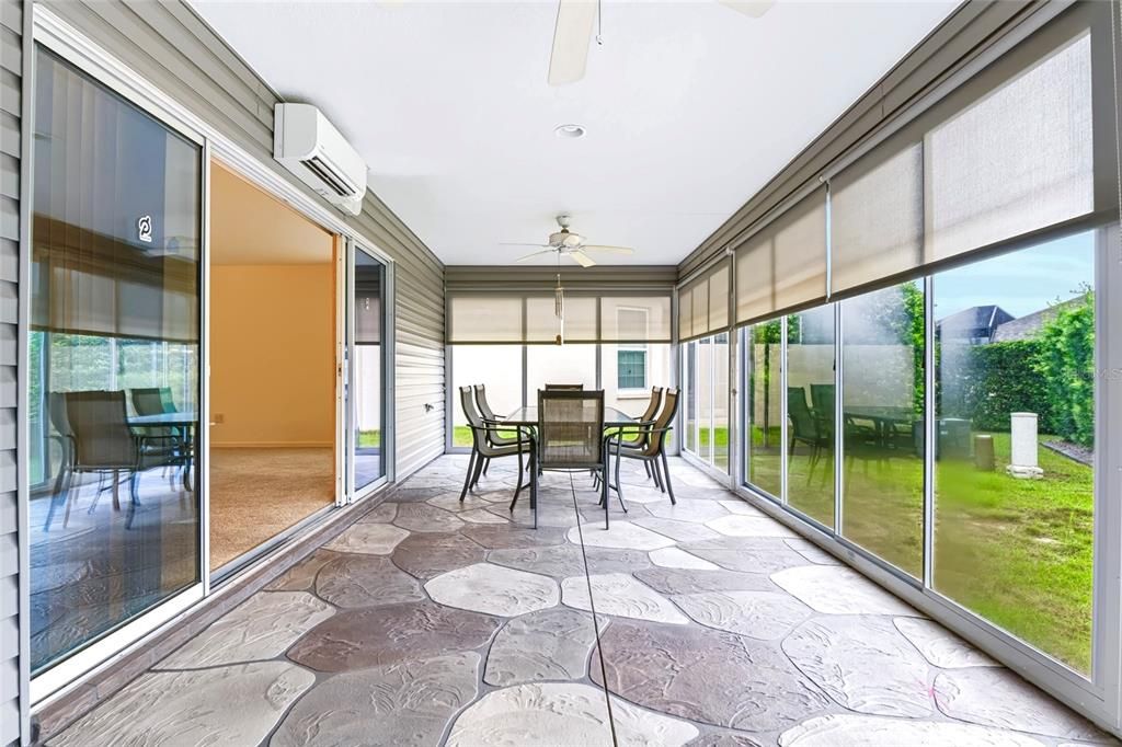 For Sale: $385,000 (3 beds, 2 baths, 1907 Square Feet)