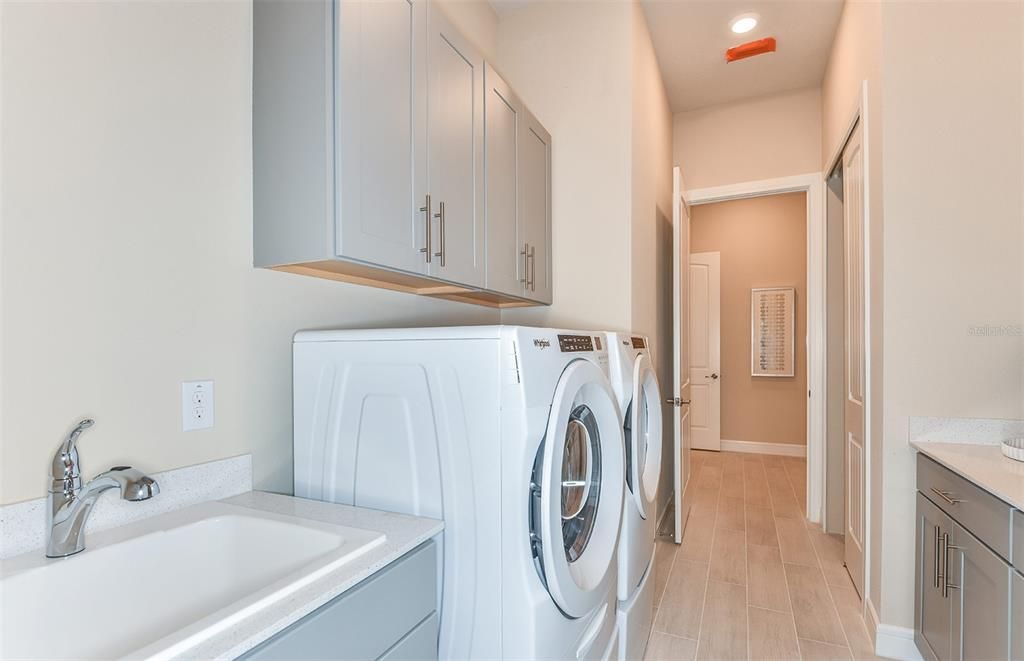 For Sale: $567,270 (3 beds, 3 baths, 2808 Square Feet)