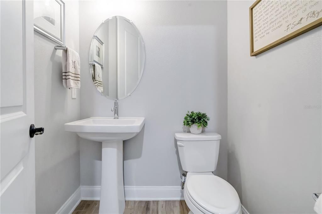 For Sale: $1,100,000 (4 beds, 3 baths, 2931 Square Feet)