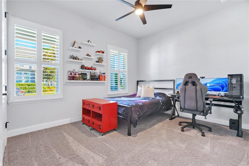 For Sale: $1,100,000 (4 beds, 3 baths, 2931 Square Feet)