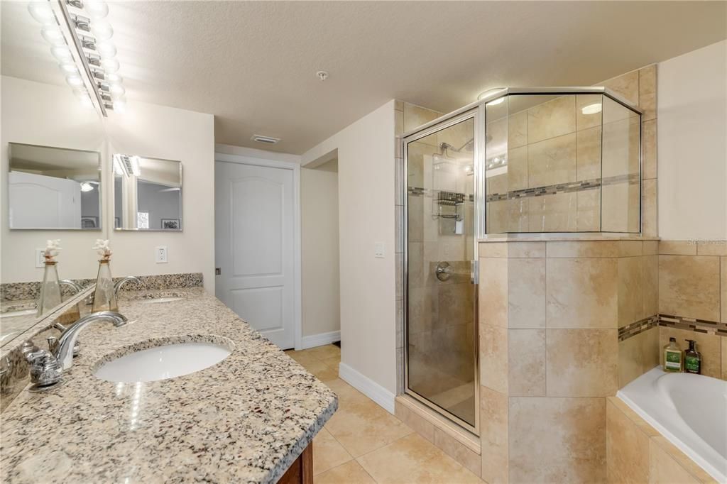 For Sale: $519,900 (3 beds, 2 baths, 1768 Square Feet)